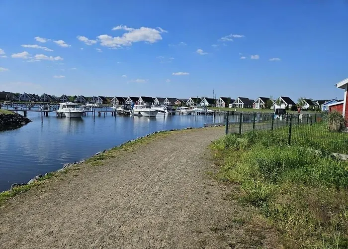 Beaver Modern Retreat