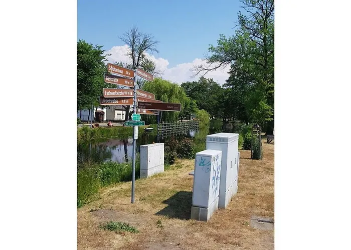 Beaver Modern Retreat *