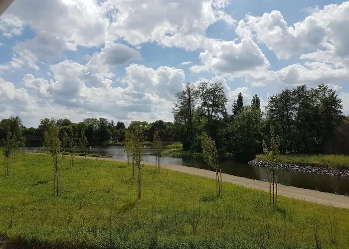 Beaver Modern Retreat *